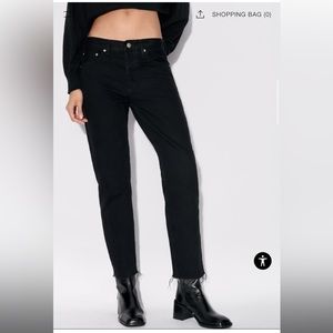 Zara black mid rise cropped jeans